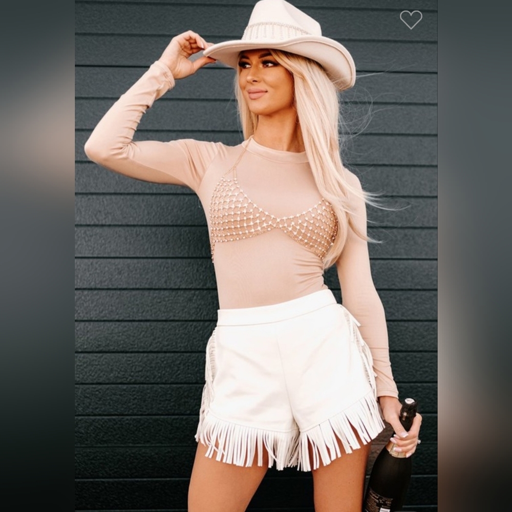 Fringe trim flare fit shorts white